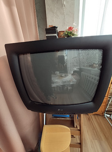Teler LG CF-20F80K (1 foto / 4)