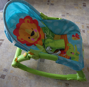 Lamamistool-kiiktool Fisher Price (2 foto / 3)