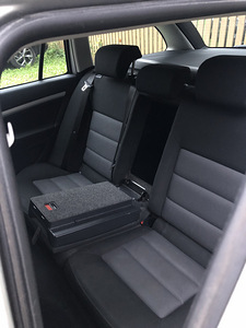 Skoda Octavia universaal diisel (9 foto / 10)