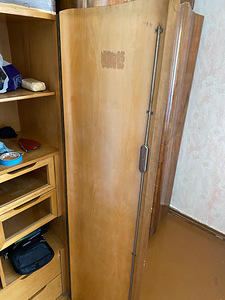 Старая мебель (2 фото из 4)
