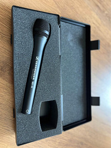 Mikrofoon Sennheiser M42 + XSW-D Interview Set (1 foto / 3)