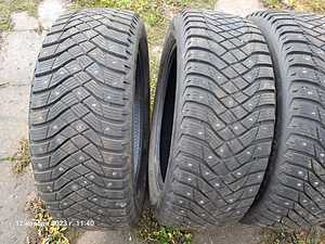 Goodyear Ultragrip arctic 2 205/55 r17 (3 foto / 7)
