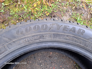 Goodyear Ultragrip arctic 2 205/55 r17 (5 foto / 7)