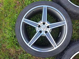 Диски Mercedes 5x112 r20 + летние шины 255/40 (4 фото из 10)