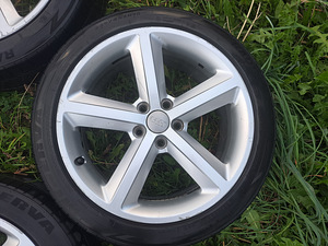 Audi veljed r18 5x112 (4 foto / 8)