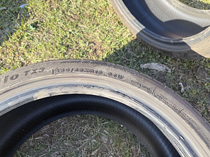 Tracmax 255/35 r18 (3 foto / 4)