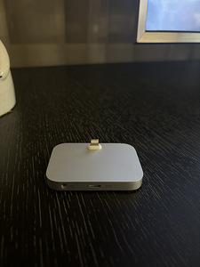 iPhone док-станция
