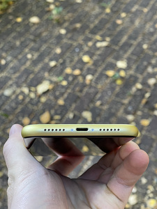 iPhone 11 64GB yellow kollane (5 foto / 8)