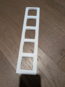 Schneider Sedna Design (VALGE), suurem hulk elektripistikuid (7 foto / 9)