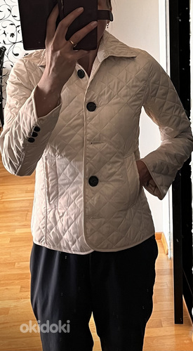 Продам новую весенне-осеннюю куртку, размер М. (фото #4)