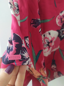 Roxy ujumistrikoo 153-158 (4 foto / 4)