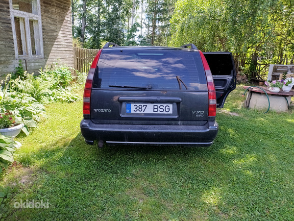 Volvo v70 (фото #5)