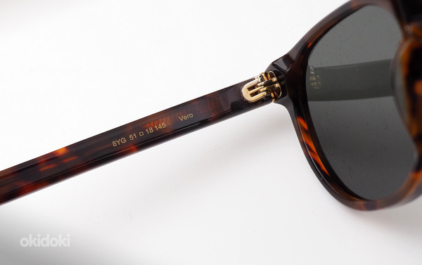Новинка RETROSUPERFUTURE Женские солнцезащитные очки с линзами ZEISS (фото #8)