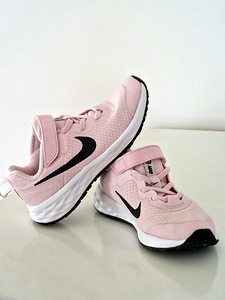 Nike botased. Nr 30 (3 foto / 7)
