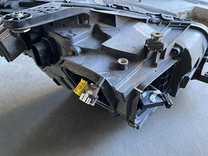 MERCEDES MULTIBEAM LED W218 CLS - A2189067302 & A2189067402 (6 foto / 8)