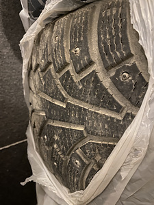 Nokian Hakkapeliitta 5 | 225 / 40 / 18 (1 foto / 1)