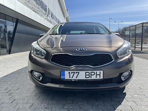 Kia CEED 2015. 1,6L 99kw (4 foto / 12)