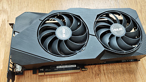 AsuS RX 5700 8GB (2 foto / 3)