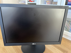 LG 22" 1680x1050 IPS monitor (1 foto / 5)