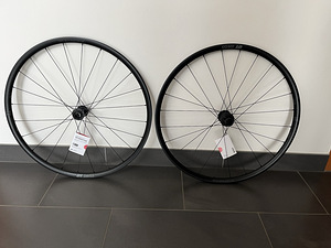 DT SWISS Endurance Ln jooksud, uued (1 foto / 4)