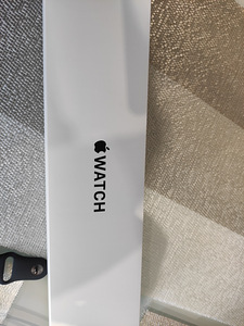 Продам Apple Watch SE 44мм, черные (2 фото из 3)