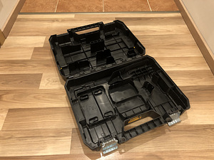 DeWalt TSTAK kohver (3 foto / 3)