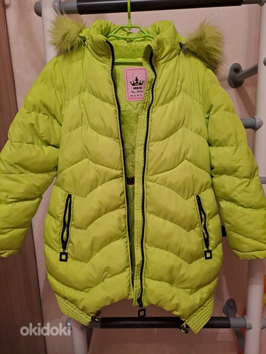 Зимняя куртка, размер 116-122 (фото #1)