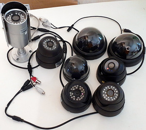LOT! TURVAKAAMERAD Videokaamerad / Valvekaamerad 8tk (1 foto / 8)