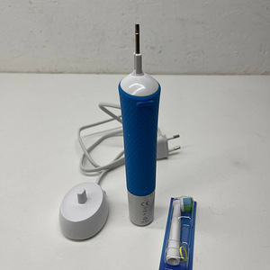 LOT! Oral B elektriline hambahari (3 foto / 6)
