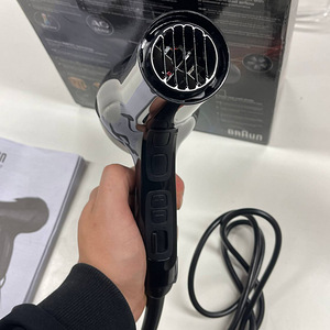 LOT! Фен Braun Satin hair 7 2000W Sensodryer (7 фото из 10)
