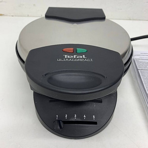 Вафельница Tefal Ultracompact (4 фото из 6)