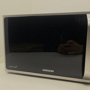 LOT! UUS Mikrolaineahi Samsung MS2BF303TAS 1000 W, 28 ℓ (2 foto / 10)