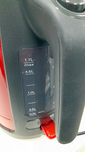 Bosch TWK6A014 Чайник 1,7 л 2400 Вт (3 фото из 5)