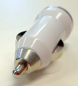 LOT! UUS autolaadija USB 5.0V, valge (3 foto / 3)
