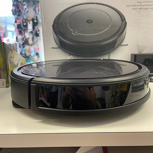 LOT! Pesev Robottolmuimeja Roomba Combo (iRobot) (6 foto / 10)