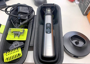 Машинка для стрижки волос Philips OneBlade QP6650/60 Лицо + (2 фото из 4)
