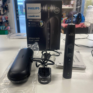 LOT! Philips Sonicare Protective 4500 elektriline hambahari (3 foto / 10)
