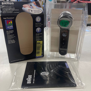 LOT! Braun No touch + termomeeter BNT400B kontaktivaba (2 foto / 9)