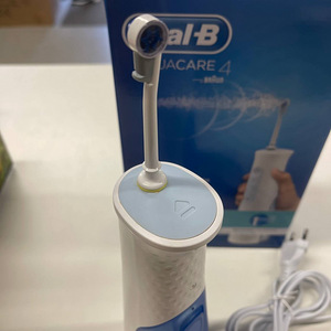 LOT! Surveprits Braun Oral-B AquaCare 4 Irrigator juhtmeta (6 foto / 10)