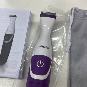 LOT! Philips Essential BRT383/15 bikiinitrimmer Märg ja kuiv (5 foto / 10)