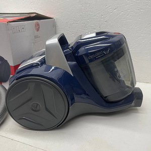 МНОГО! Безмешковый пылесос Hoover Breeze BR71 (5 фото из 10)