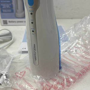 LOT! ProfiCare PC-MD 3026 A aku irrigator (6 foto / 10)