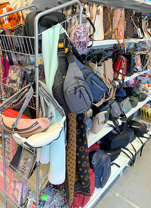LOT! Kotid, seljakotid ja käekotid! SaleZone Outlet! (4 foto / 7)