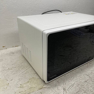 LOT! Toshiba MM2-AM23PF 800W mikrolaineahi 23 l (6 foto / 10)