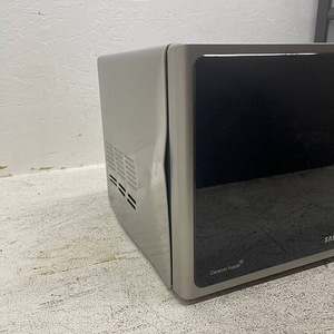 LOT! Samsung MG2BF303TCS Mikrolaineahi 28l (5 foto / 10)