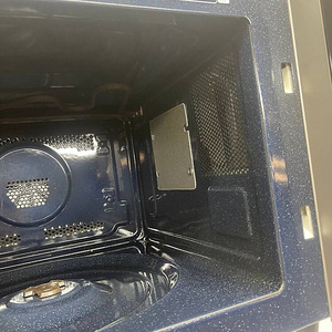 LOT! Mikrolaineahi Samsung MC28H5015AW 28l (10 foto / 10)