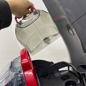 Vaiba ja Tekstiilipesur Bissell Powerwash Proheat 2X (9 foto / 10)