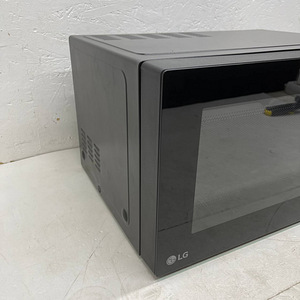 LOT! LG NeoChef mikrolaineahi 23 L 1150 W (5 foto / 10)
