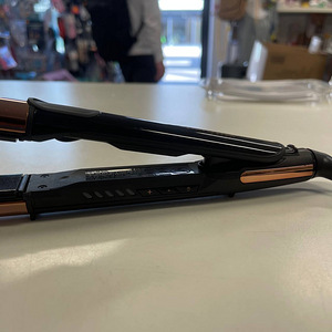 Выпрямитель для волос Babyliss ST481E (6 фото из 10)