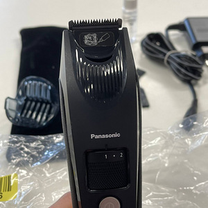 Бритва-триммер Panasonic ER SB40 K803 (8 фото из 10)